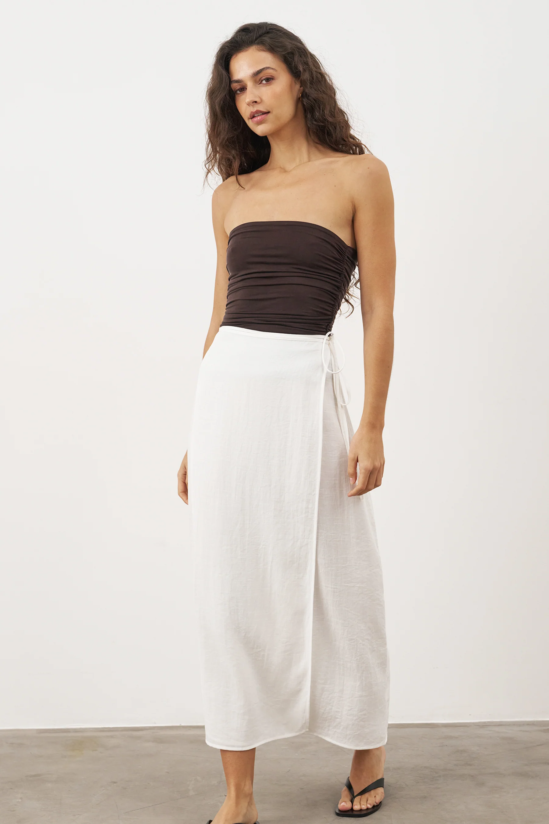 LARA MAXI SKIRT - WHITE